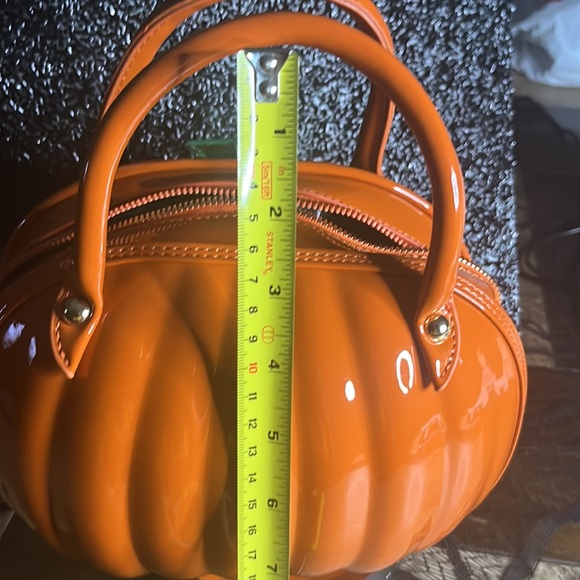 It’s Fall Y’all Pumpkin Purse - Picture 10 of 16